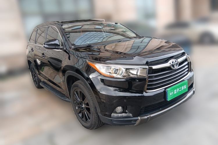 Used Toyota Highlander 2017 2.0T Four-Wheel Drive Black Edition Limited Model Front Right 45 Deg