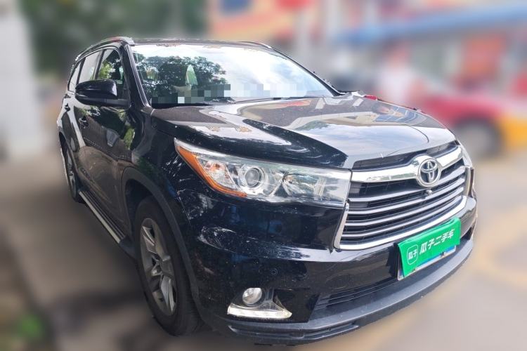 Used Toyota Highlander 2017 2.0T Four-Wheel Drive Luxury Edition 7 Seats Front Right 45 Deg