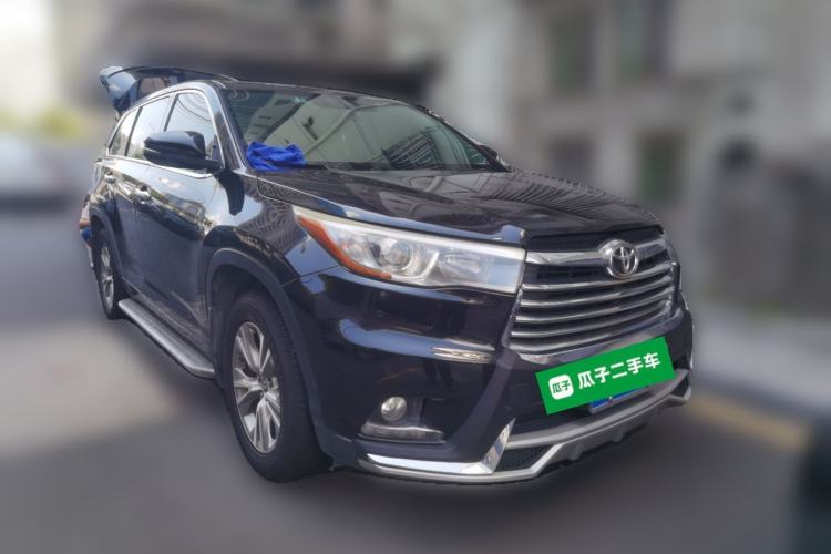 Used Toyota Highlander 2017 2.0T Two-Wheel Drive Elite Edition 5 Seats Front Right 45 Deg