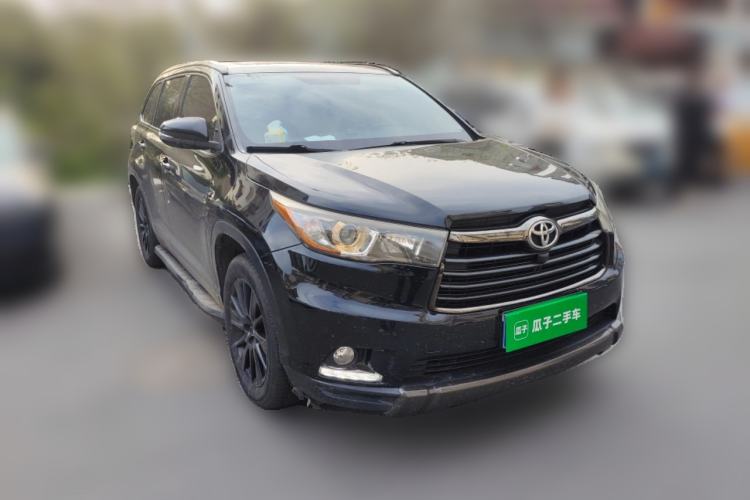 Used Toyota Highlander 2017 2.0T Four-Wheel Drive Black Edition Limited Model Front Right 45 Deg