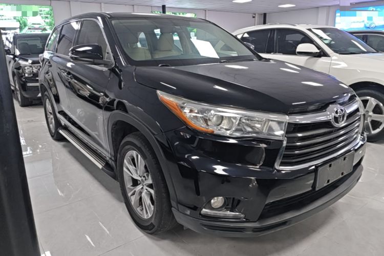 Used Toyota Highlander 2017 2.0T Four-Wheel Drive Elite Edition 7-Seater Front Right 45 Deg
