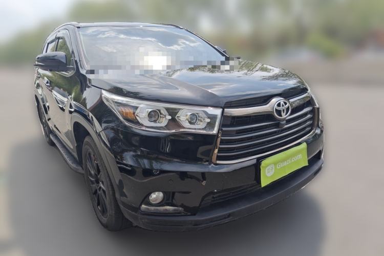 Used Toyota Highlander 2017 2.0T Four-Wheel Drive Black Edition Limited Model Front Right 45 Deg