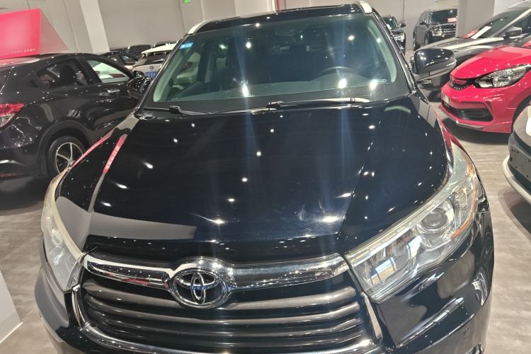 Used Toyota Highlander 2017 2.0T Four-Wheel Drive Luxury Edition 7 Seats Front
