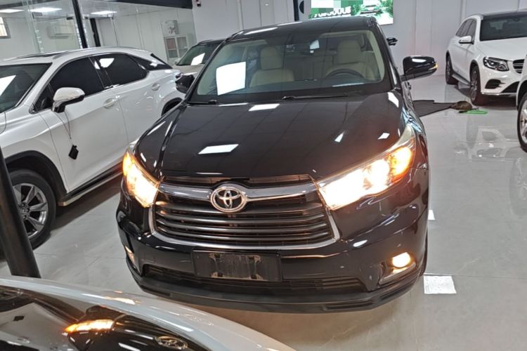 Used Toyota Highlander 2017 2.0T Four-Wheel Drive Elite Edition 7-Seater Front