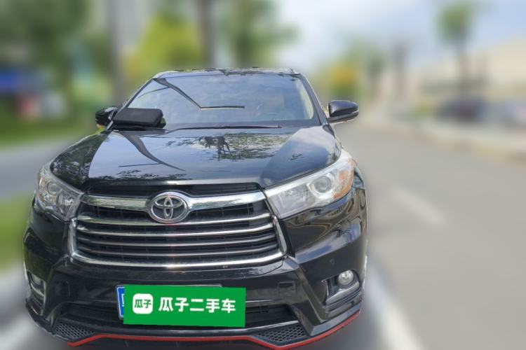 Used Toyota Highlander 2017 2.0T Four-Wheel Drive Luxury Edition 7 Seats Front