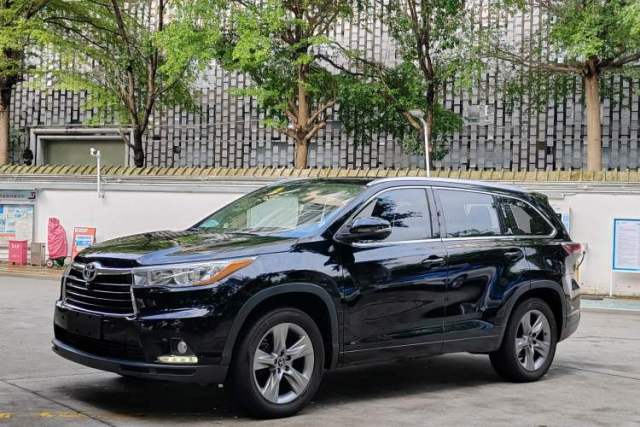 Used Toyota Highlander 2017 2.0T Four-Wheel Drive Luxury Edition 7 Seats