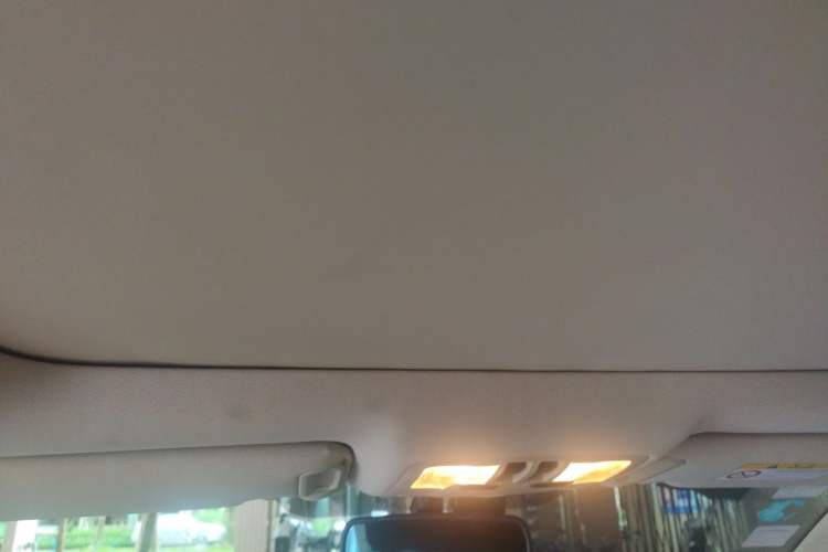 Used Toyota Highlander 2017 2.0T Four-Wheel Drive Luxury Edition 7 Seats Headliner