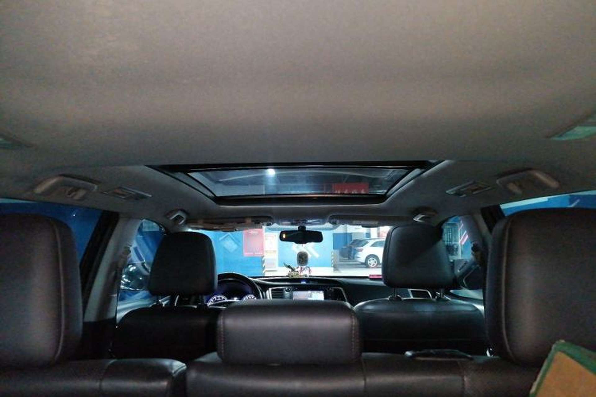 Used Toyota Highlander 2017 2.0T Four-Wheel Drive Ultimate Edition 7 Seats Headliner