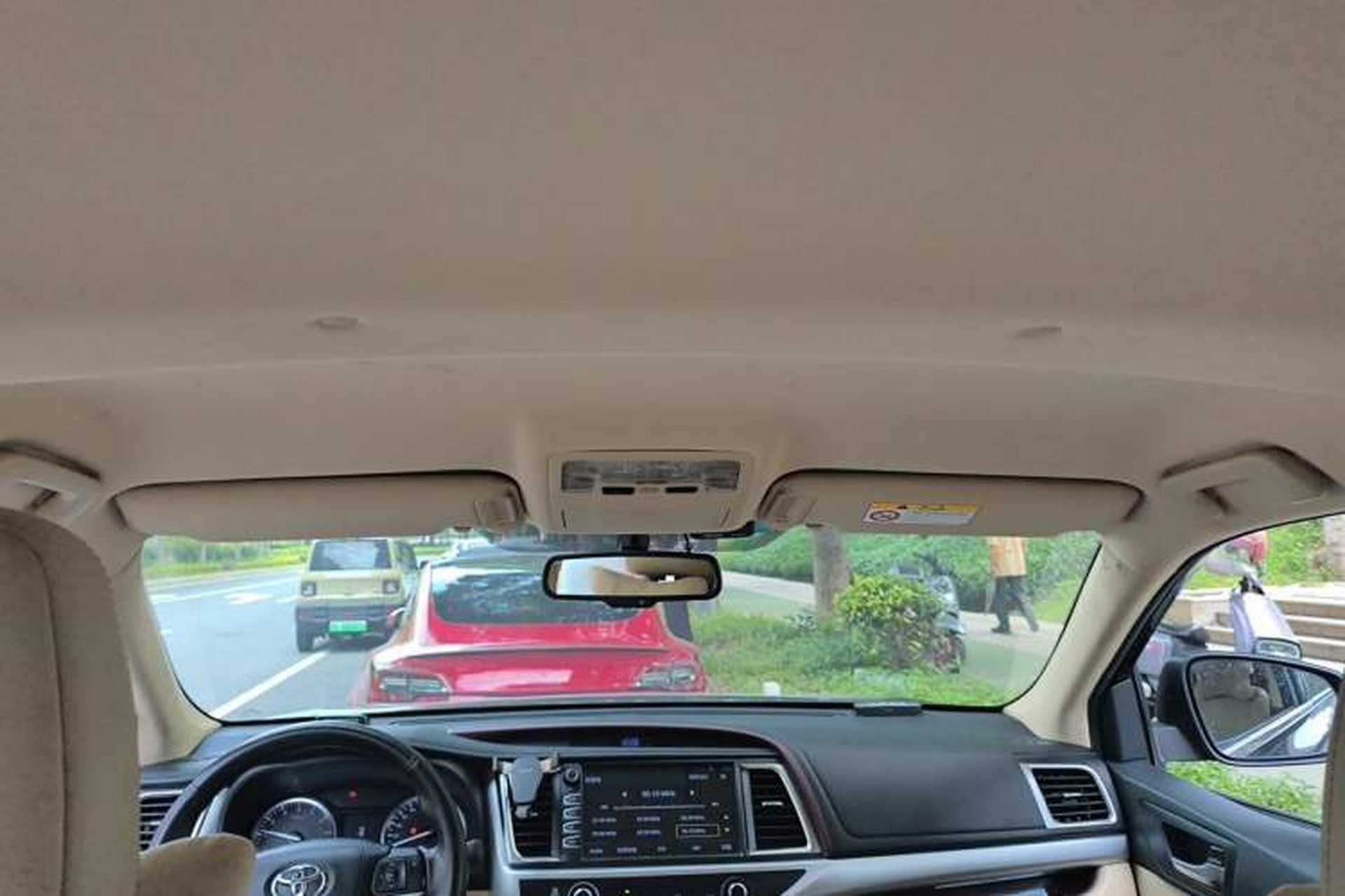 Used Toyota Highlander 2017 2.0T Two-Wheel Drive Elite Edition 5 Seats Headliner
