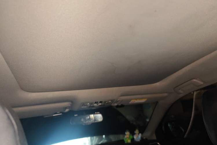 Used Toyota Highlander 2017 2.0T Four-Wheel Drive Black Edition Limited Model Headliner
