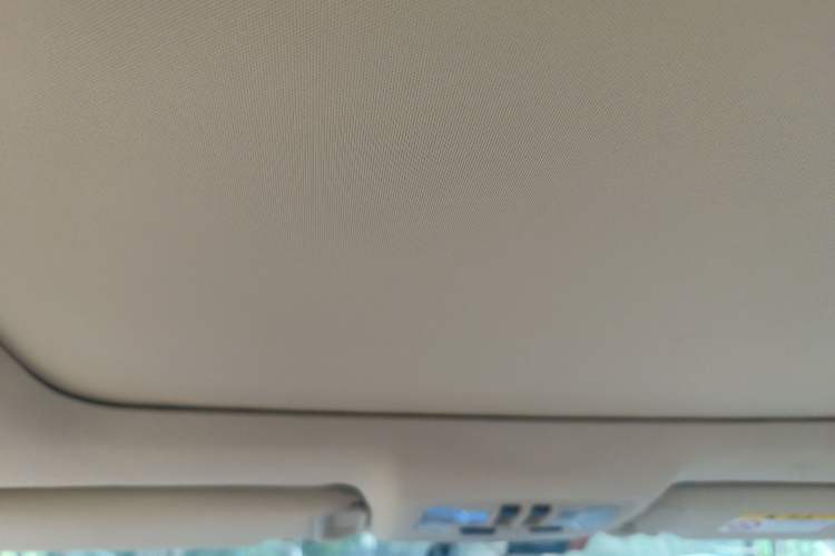 Used Toyota Highlander 2017 2.0T Four-Wheel Drive Luxury Edition 7 Seats Headliner