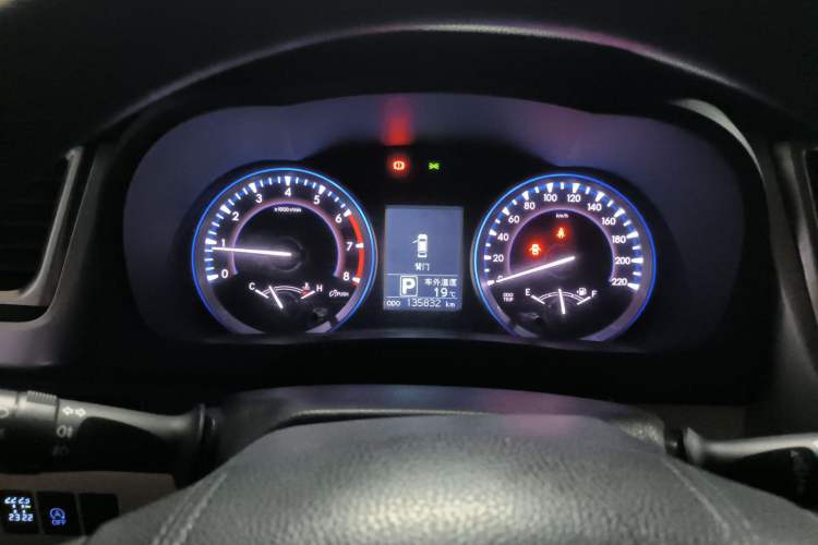 Used Toyota Highlander 2017 2.0T Four-Wheel Drive Elite Edition 7-Seater Instrument Cluster