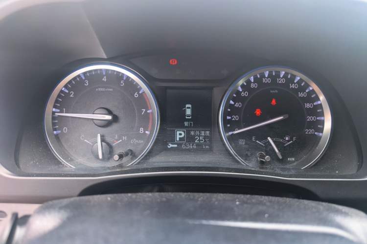 Used Toyota Highlander 2017 2.0T Four-Wheel Drive Luxury Edition 7 Seats Instrument Cluster