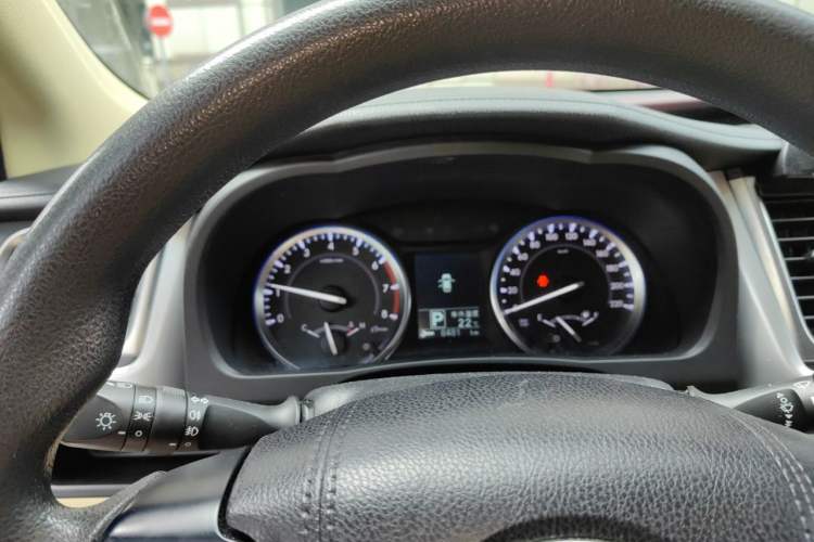 Used Toyota Highlander 2017 2.0T Four-Wheel Drive Elite Edition 7-Seater Instrument Cluster