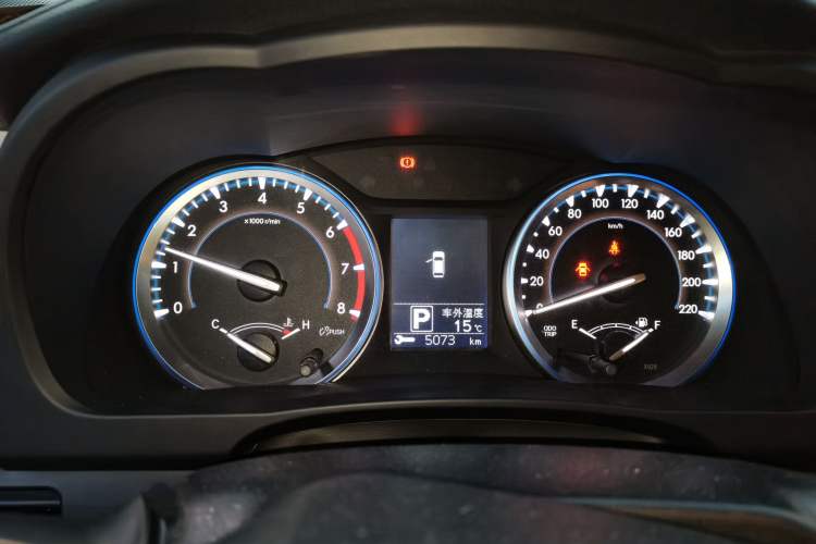Used Toyota Highlander 2017 2.0T Four-Wheel Drive Elite Edition 7-Seater Instrument Cluster