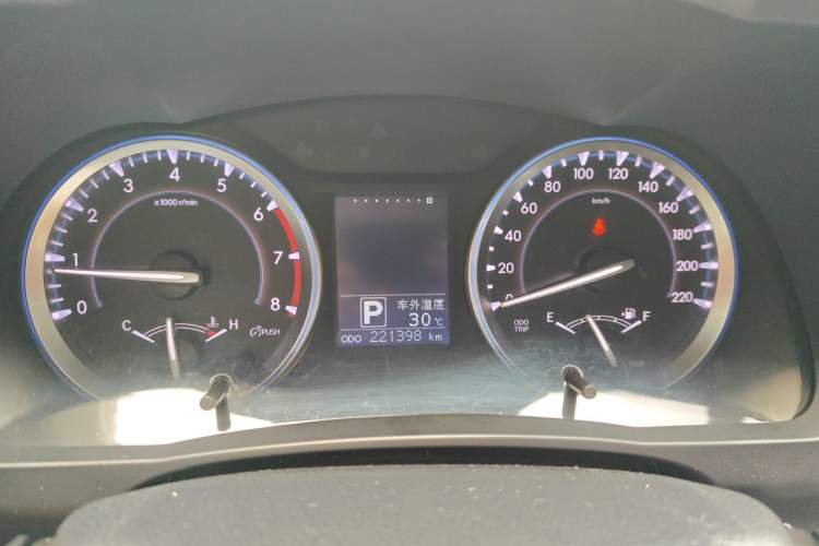 Used Toyota Highlander 2017 2.0T Four-Wheel Drive Luxury Edition 7 Seats Instrument Cluster