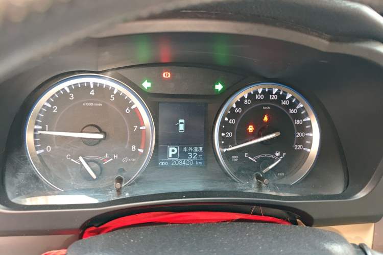 Used Toyota Highlander 2017 2.0T Two-Wheel Drive Elite Edition 5 Seats Instrument Cluster