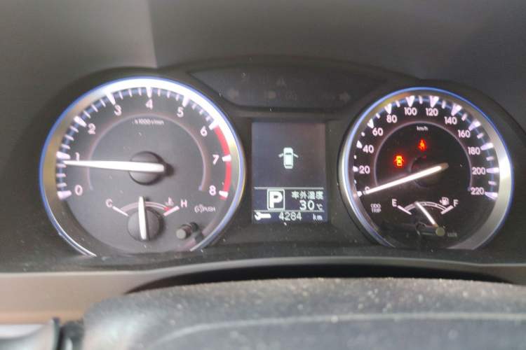 Used Toyota Highlander 2017 2.0T Four-Wheel Drive Luxury Edition 7 Seats Instrument Cluster