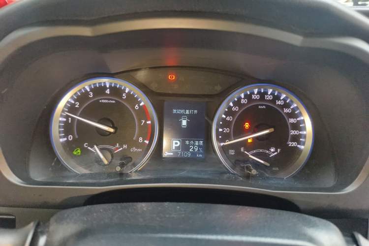 Used Toyota Highlander 2017 2.0T Four-Wheel Drive Luxury Edition 7 Seats Instrument Cluster