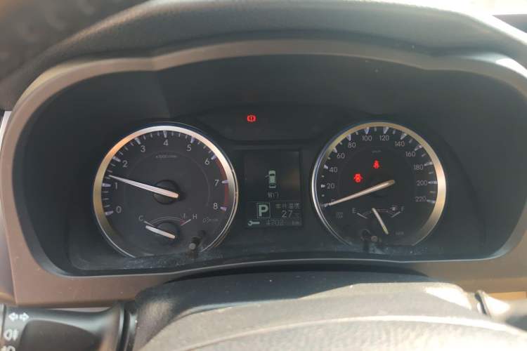 Used Toyota Highlander 2017 2.0T Four-Wheel Drive Luxury Edition 7 Seats Instrument Cluster