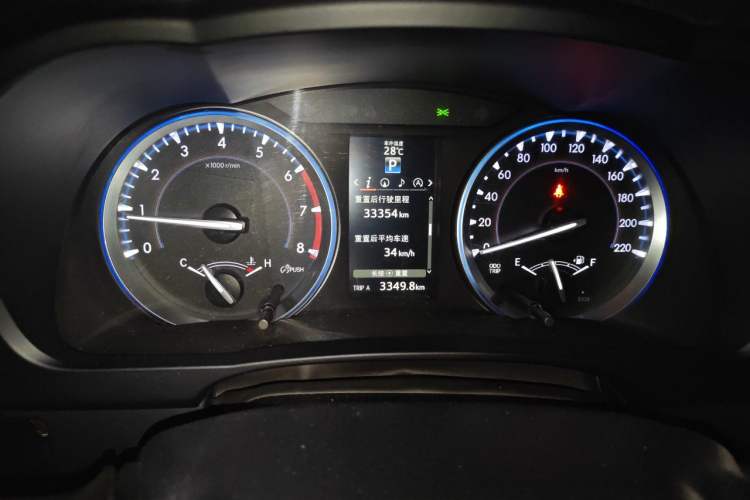 Used Toyota Highlander 2017 2.0T Four-Wheel Drive Luxury Navigation Version 7 Seats Instrument Cluster
