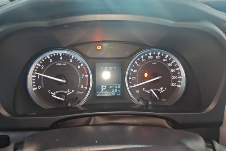 Used Toyota Highlander 2017 2.0T Two-Wheel Drive Luxury Edition 7 Seats Instrument Cluster