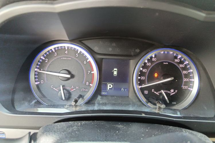 Used Toyota Highlander 2017 2.0T Two-Wheel Drive Elite Edition 5 Seats Instrument Cluster