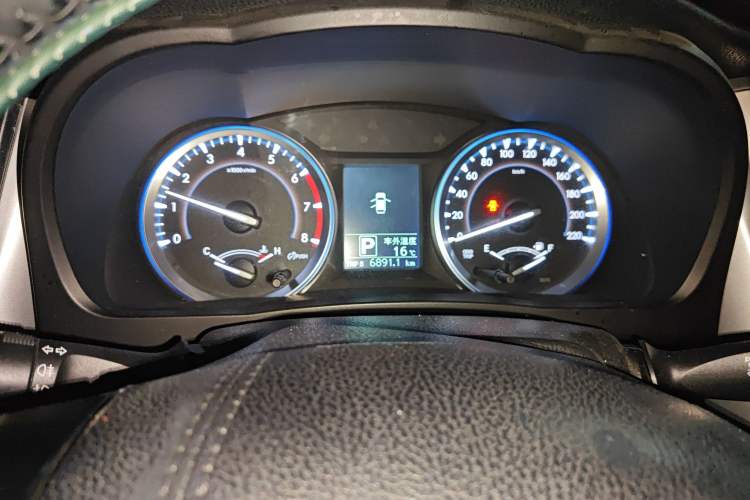 Used Toyota Highlander 2017 2.0T Four-Wheel Drive Luxury Edition 7 Seats Instrument Cluster
