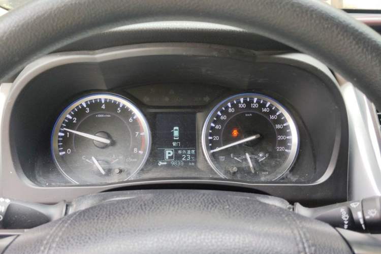 Used Toyota Highlander 2017 2.0T Four-Wheel Drive Elite Edition 7-Seater Instrument Cluster