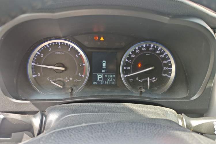 Used Toyota Highlander 2017 2.0T Four-Wheel Drive Black Edition Limited Model Instrument Cluster