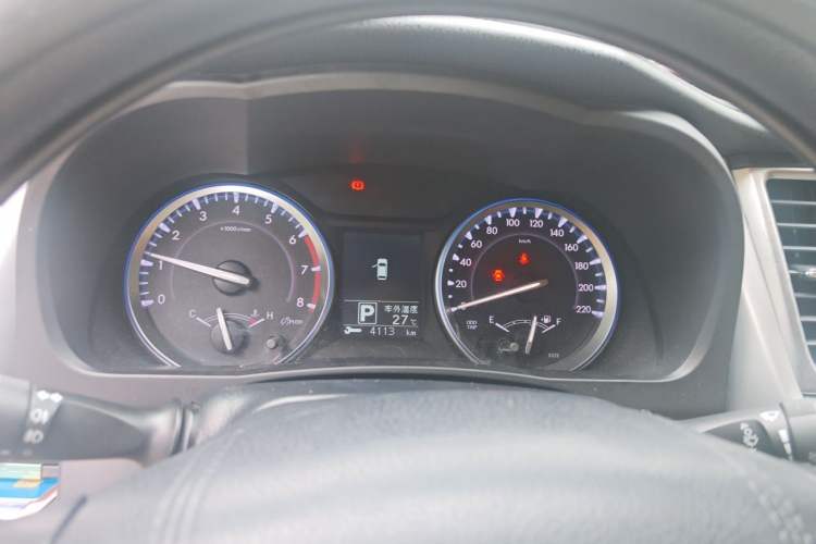 Used Toyota Highlander 2017 2.0T Two-Wheel Drive Elite Edition 5 Seats Instrument Cluster