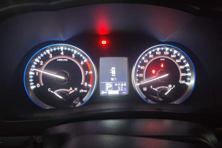 Used Toyota Highlander 2017 2.0T Four-Wheel Drive Elite Edition 7-Seater Instrument Cluster