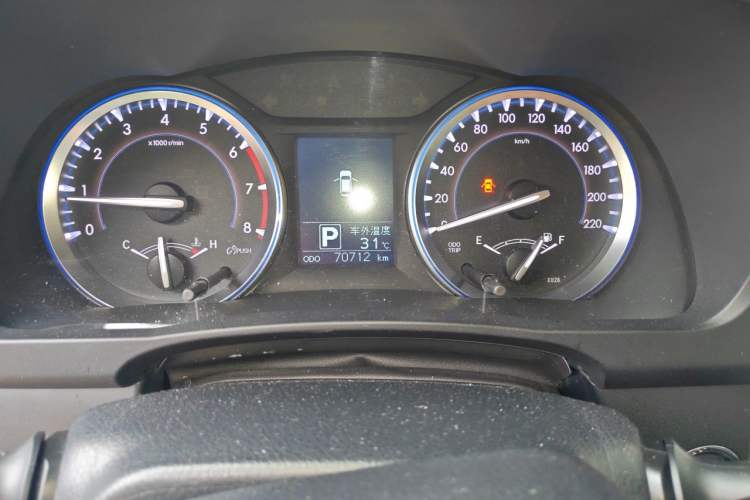 Used Toyota Highlander 2017 2.0T Four-Wheel Drive Luxury Edition 7 Seats Instrument Cluster