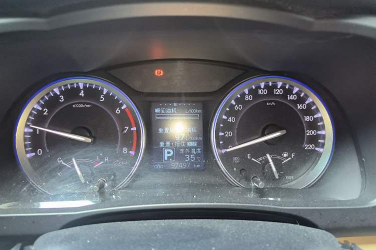 Used Toyota Highlander 2017 2.0T Two-Wheel Drive Elite Version 7 Seats Instrument Cluster