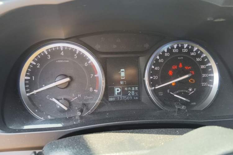 Used Toyota Highlander 2017 2.0T Four-Wheel Drive Luxury Edition 7 Seats Instrument Cluster