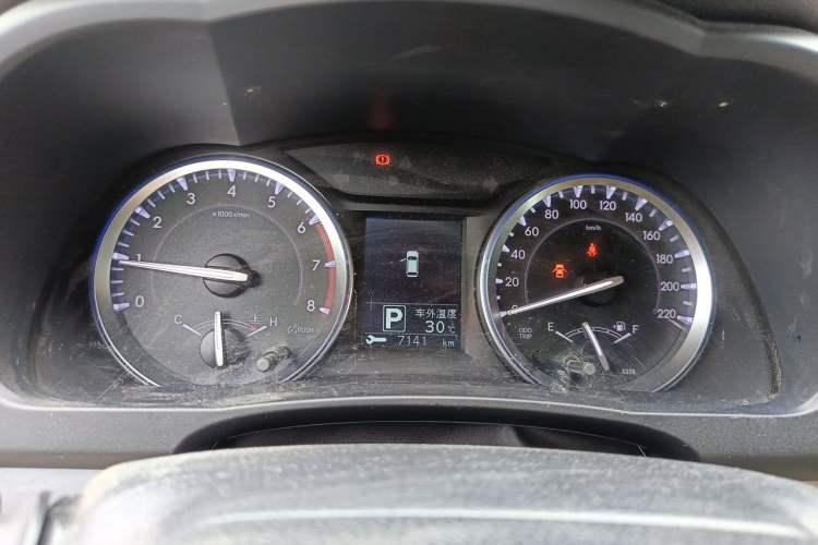 Used Toyota Highlander 2017 2.0T Two-Wheel Drive Luxury Edition 7 Seats Instrument Cluster