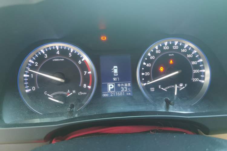 Used Toyota Highlander 2017 2.0T Two-Wheel Drive Elite Edition 5 Seats Instrument Cluster