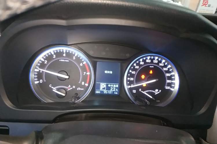 Used Toyota Highlander 2017 2.0T Four-Wheel Drive Luxury Edition 7 Seats Instrument Cluster