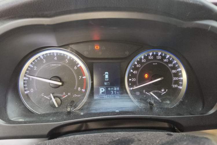 Used Toyota Highlander 2017 2.0T Four-Wheel Drive Elite Edition 7-Seater Instrument Cluster