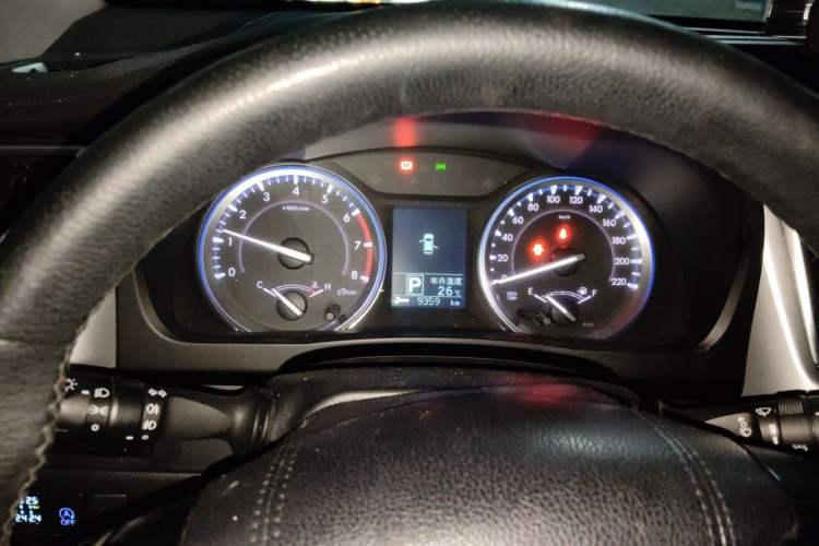 Used Toyota Highlander 2017 2.0T Four-Wheel Drive Luxury Edition 7 Seats Instrument Cluster