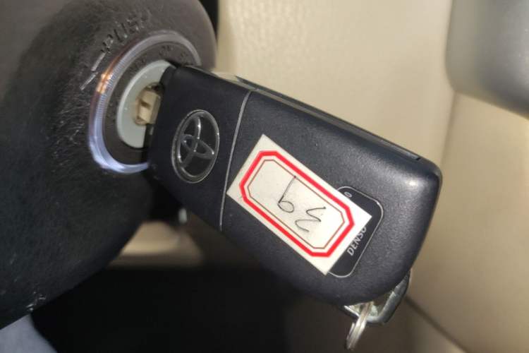 Used Toyota Highlander 2017 2.0T Four-Wheel Drive Elite Edition 7-Seater Interior 1