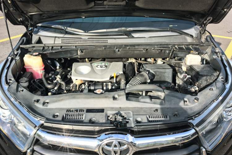 Used Toyota Highlander 2017 2.0T Four-Wheel Drive Luxury Edition 7 Seats Interior 9
