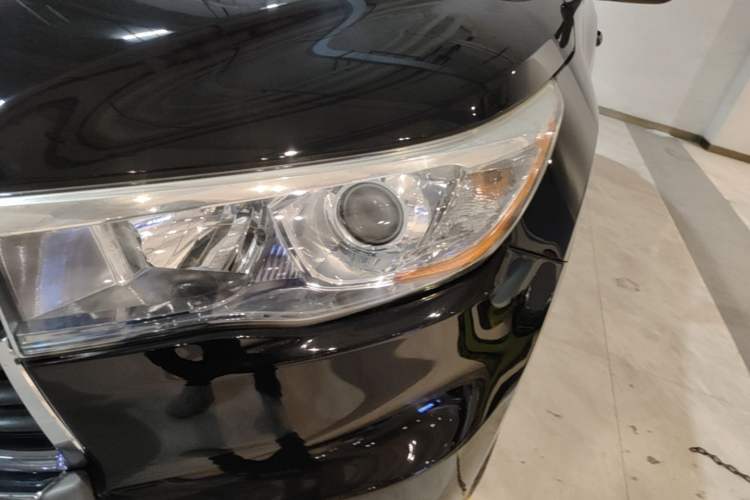 Used Toyota Highlander 2017 2.0T Four-Wheel Drive Luxury Edition 7 Seats Left Front Headlight