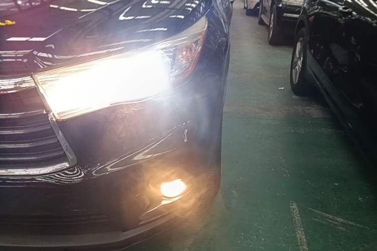 Used Toyota Highlander 2017 2.0T Four-Wheel Drive Luxury Edition 7 Seats Left Front Headlight