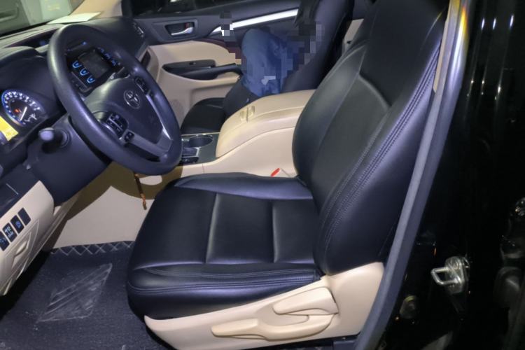 Used Toyota Highlander 2017 2.0T Four-Wheel Drive Elite Edition 7-Seater Left Front Seat