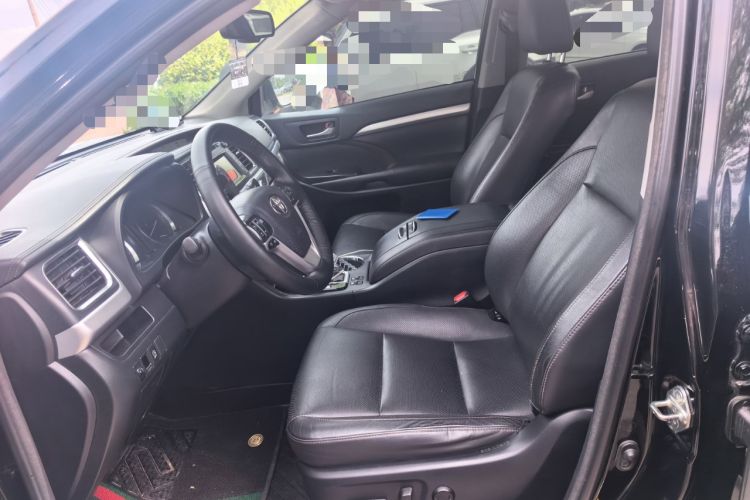 Used Toyota Highlander 2017 2.0T Four-Wheel Drive Luxury Edition 7 Seats Left Front Seat