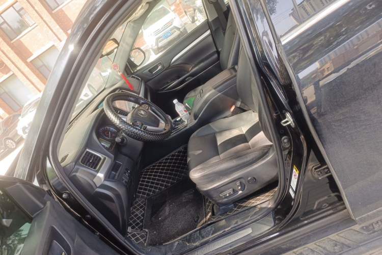 Used Toyota Highlander 2017 2.0T Four-Wheel Drive Black Edition Limited Model Left Front Seat