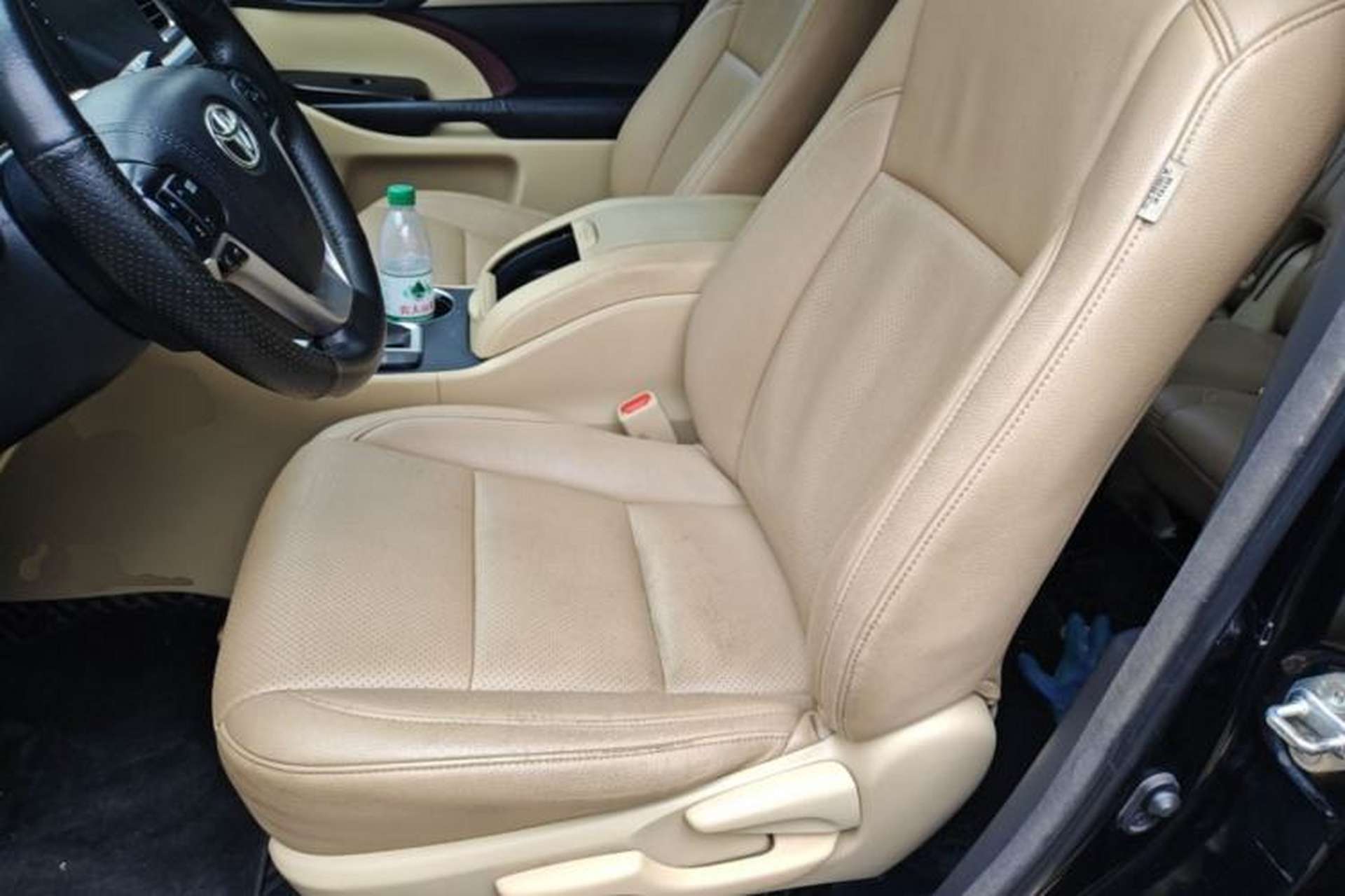 Used Toyota Highlander 2017 2.0T Two-Wheel Drive Elite Edition 5 Seats Left Front Seat