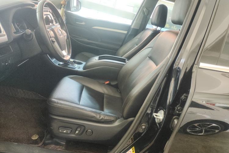 Used Toyota Highlander 2017 2.0T Four-Wheel Drive Black Edition Limited Model Left Front Seat