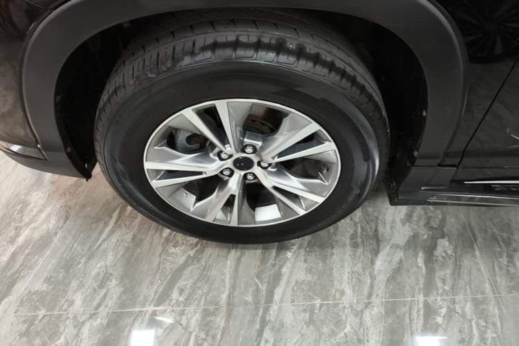 Used Toyota Highlander 2017 2.0T Four-Wheel Drive Elite Edition 7-Seater Left Front Wheel Hub